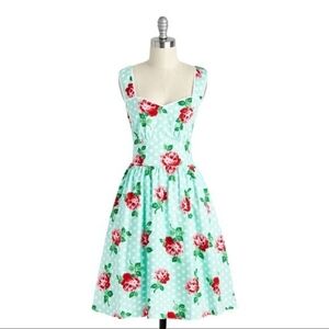 Modcloth Sight For Sunrise Dress